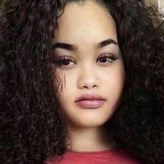 Lindaa23 / Goddess07 / llindaa23 Leaked Nudes .